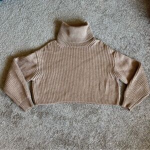 Aritzia Babaton Merino Wool Turtle Neck Cropped Sweater medium